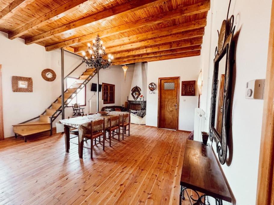 Panos Palace Pramanta Extérieur photo