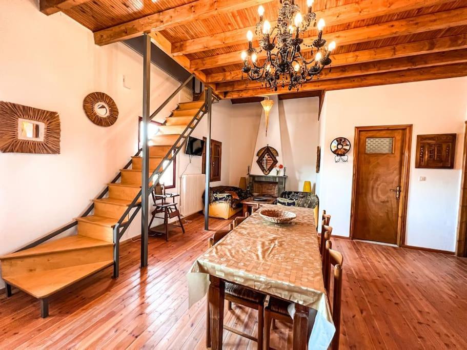 Panos Palace Pramanta Extérieur photo